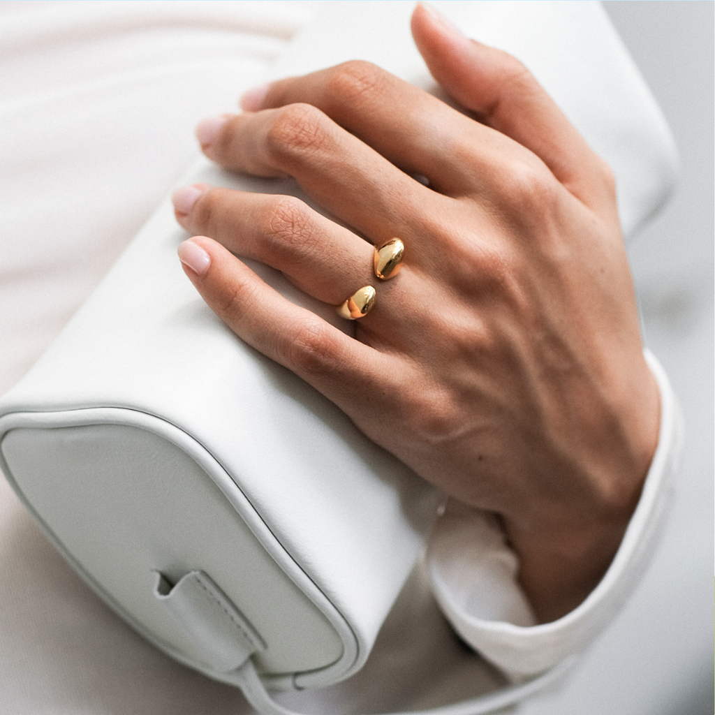 BLADE RING