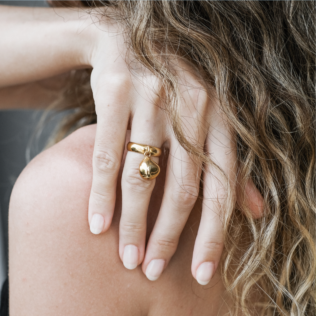 PEBBLE RING