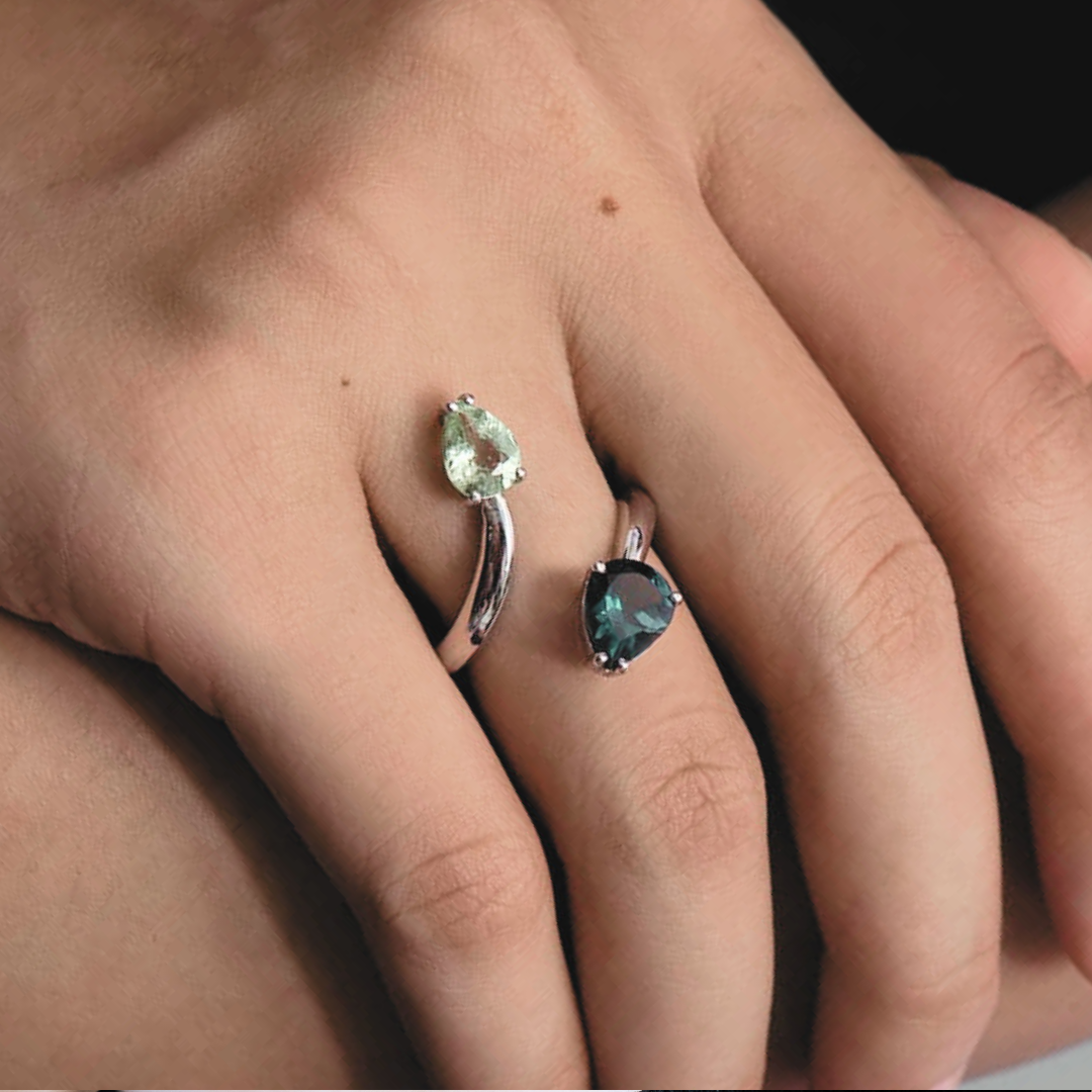 LIANA TOPAZ PERIDOT RING