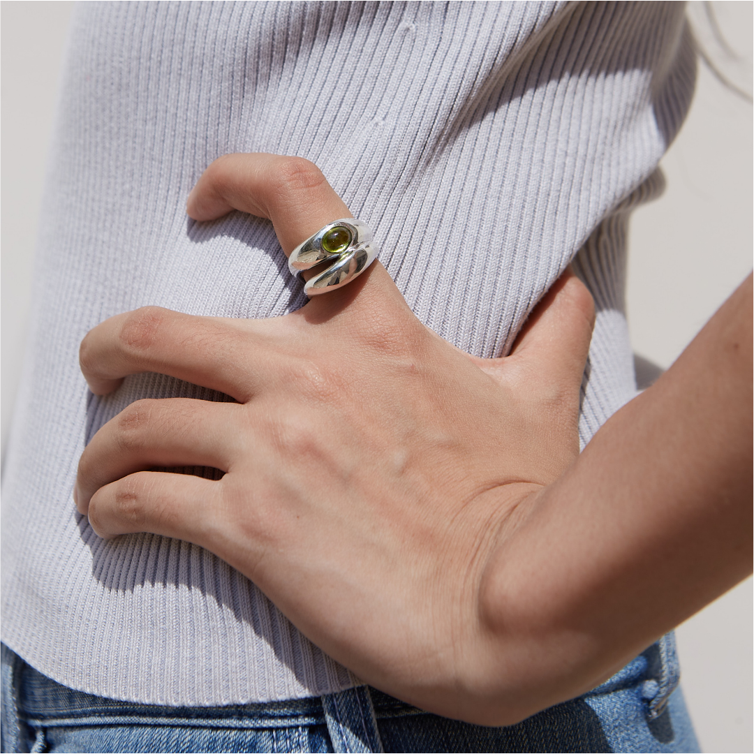 DUAL PERIDOT RING