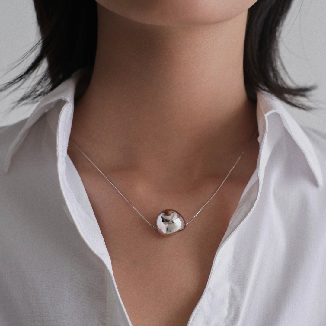 ROUND STONE NECKLACE