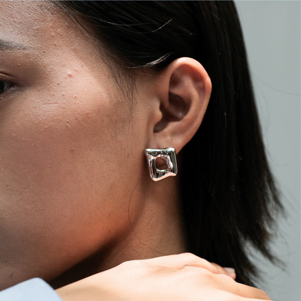 TENDER STONES EARRINGS