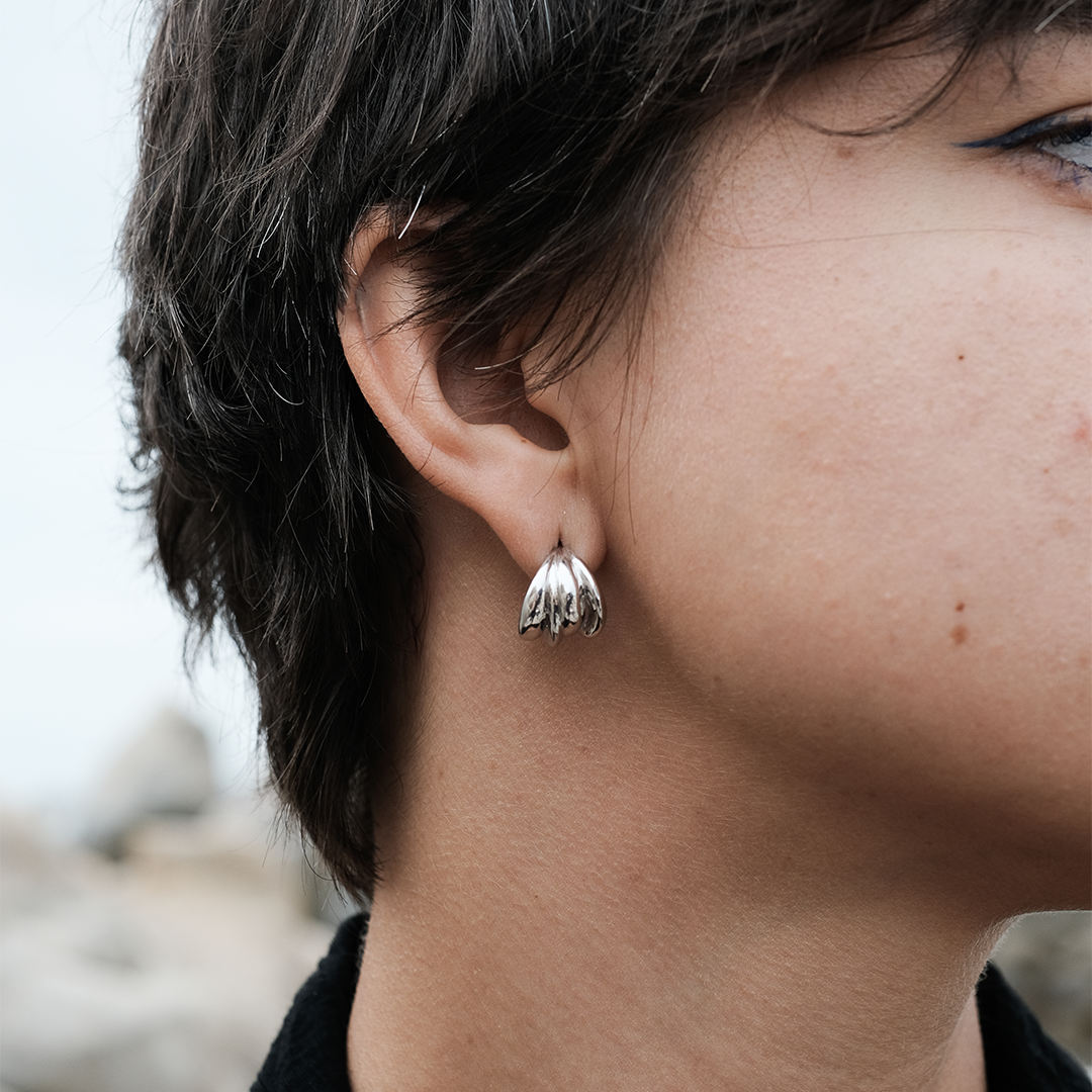 FLOW EARRINGS
