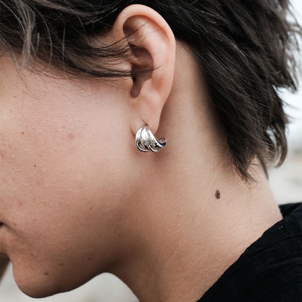 FLOW EARRINGS